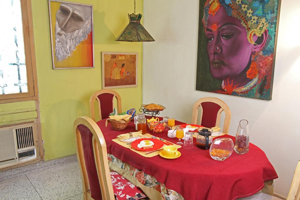 Nina Kochhar'S Homestay New Delhi Eksteriør billede