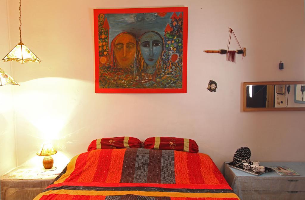 Nina Kochhar'S Homestay New Delhi Værelse billede